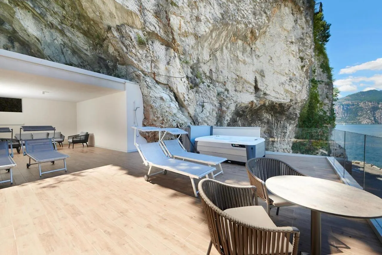 Hotel Castello Lake Front Malcesine