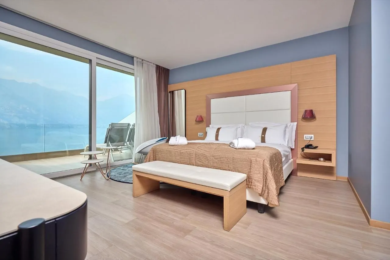 Hotel Castello Lake Front Malcesine Italien