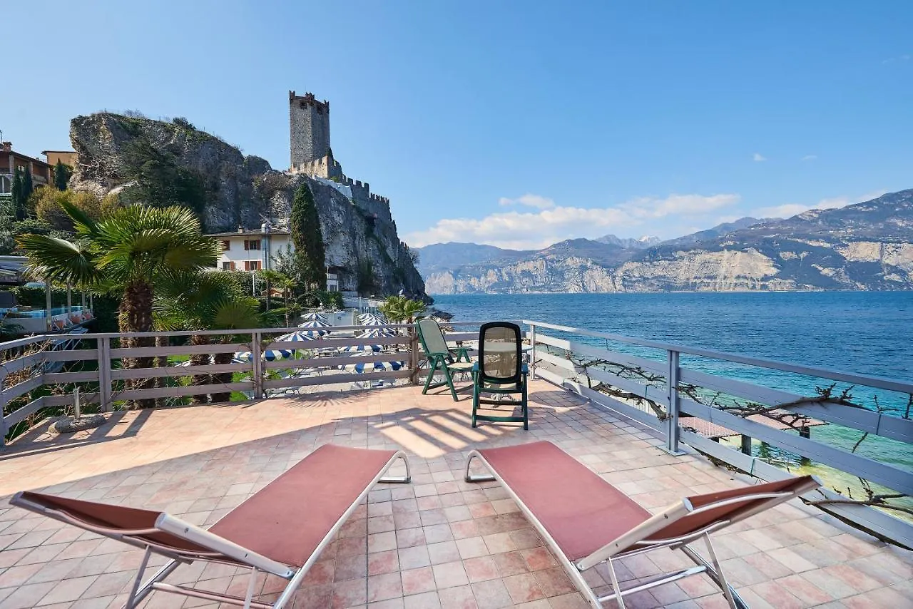 Hotel Castello Lake Front Malcesine Italien