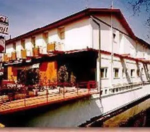 Otel Tre Santi