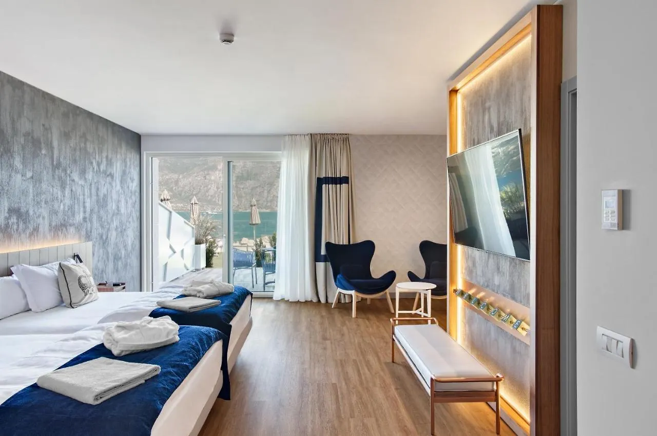 Hotel Castello Lake Front Malcesine