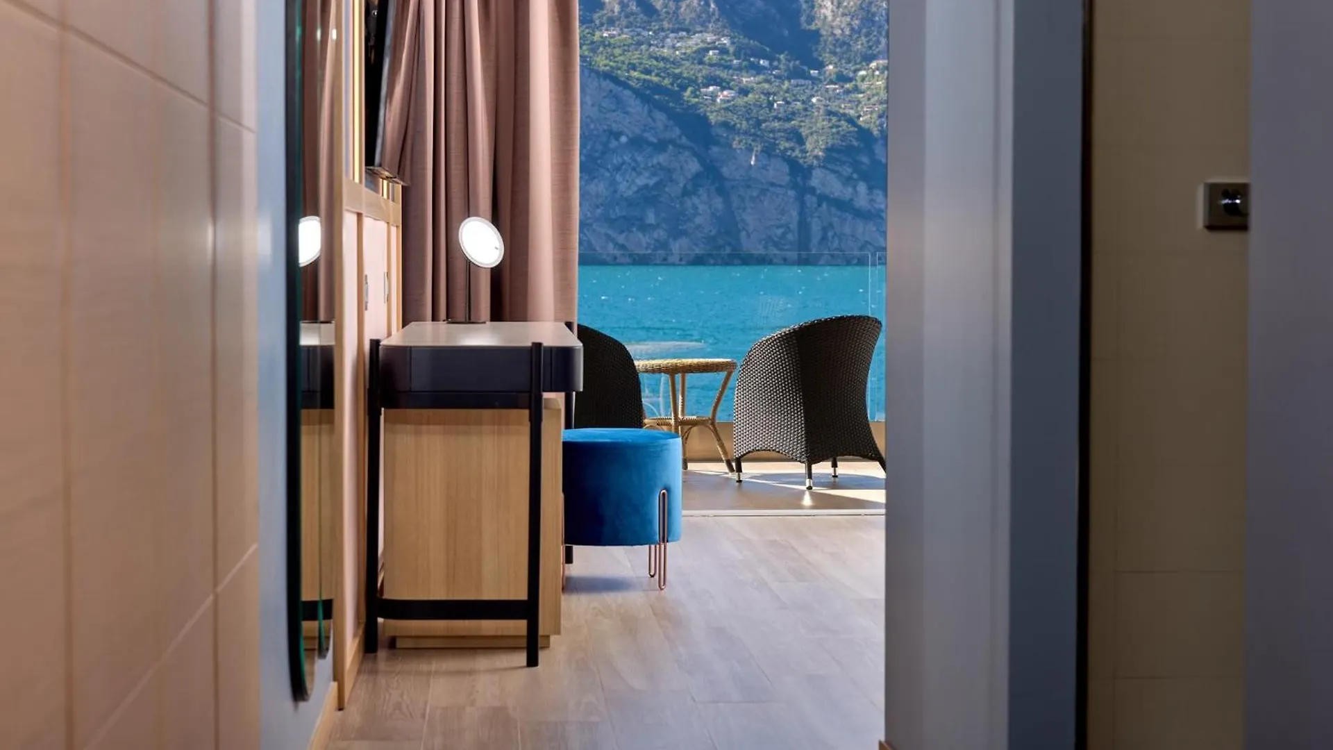 Hotel Castello Lake Front Malcesine