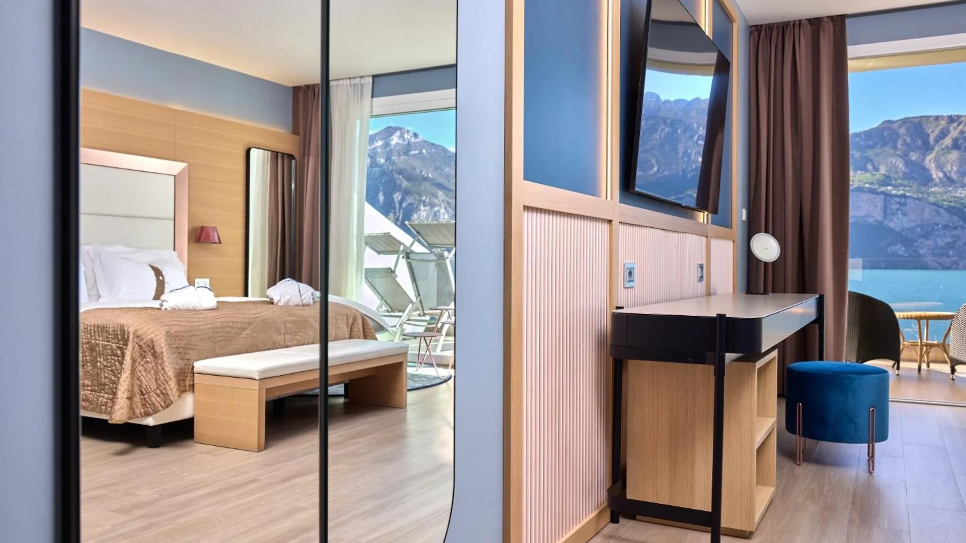 ****  Hotel Castello Lake Front Malcesine Italy