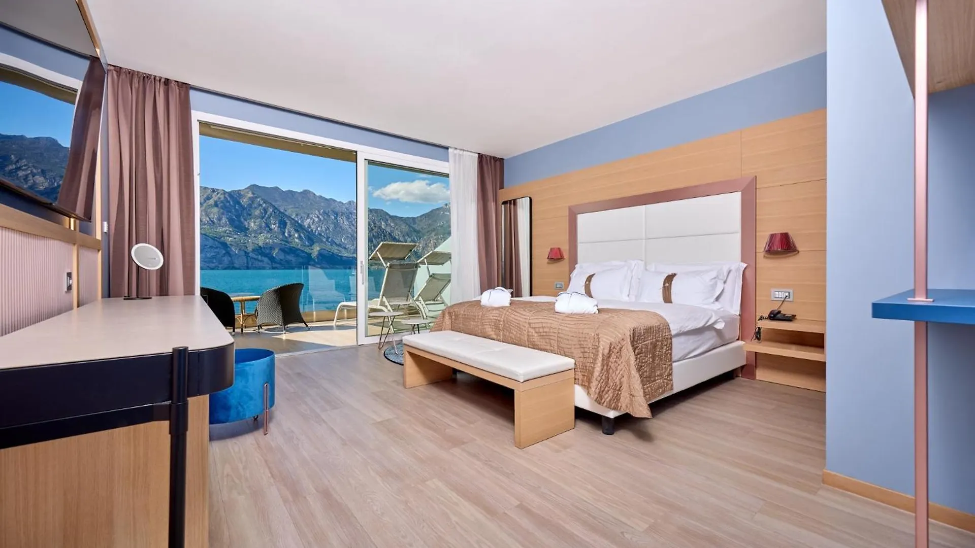 Hotel Castello Lake Front Malcesine