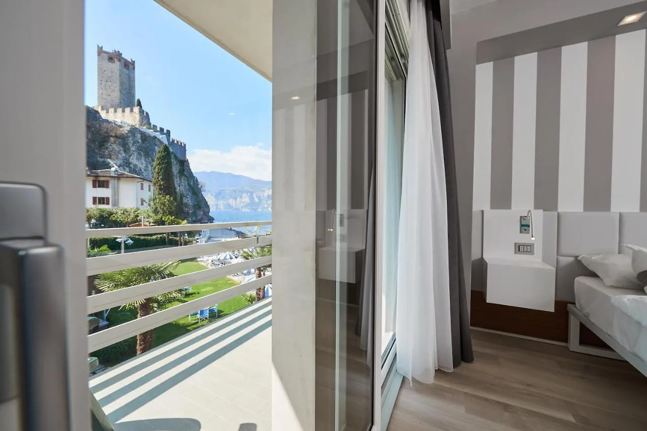 Hotel Castello Lake Front Malcesine
